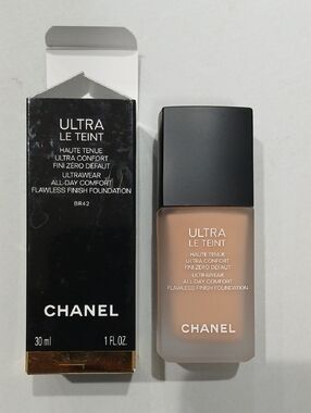BRAND NEW CHANEL ULTRA LE TIENT FLAWLESS FOUNDATION- BR42